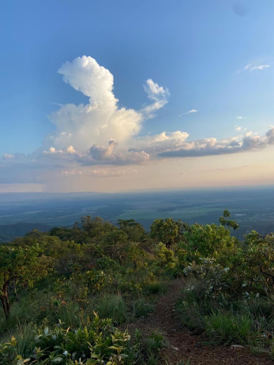 Pequizeiro Pousada Hotel Chapada dos Guimarães Buitenkant foto